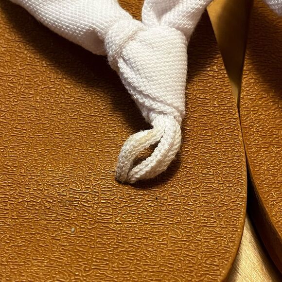 White Flip Flops - Picture 4 of 10